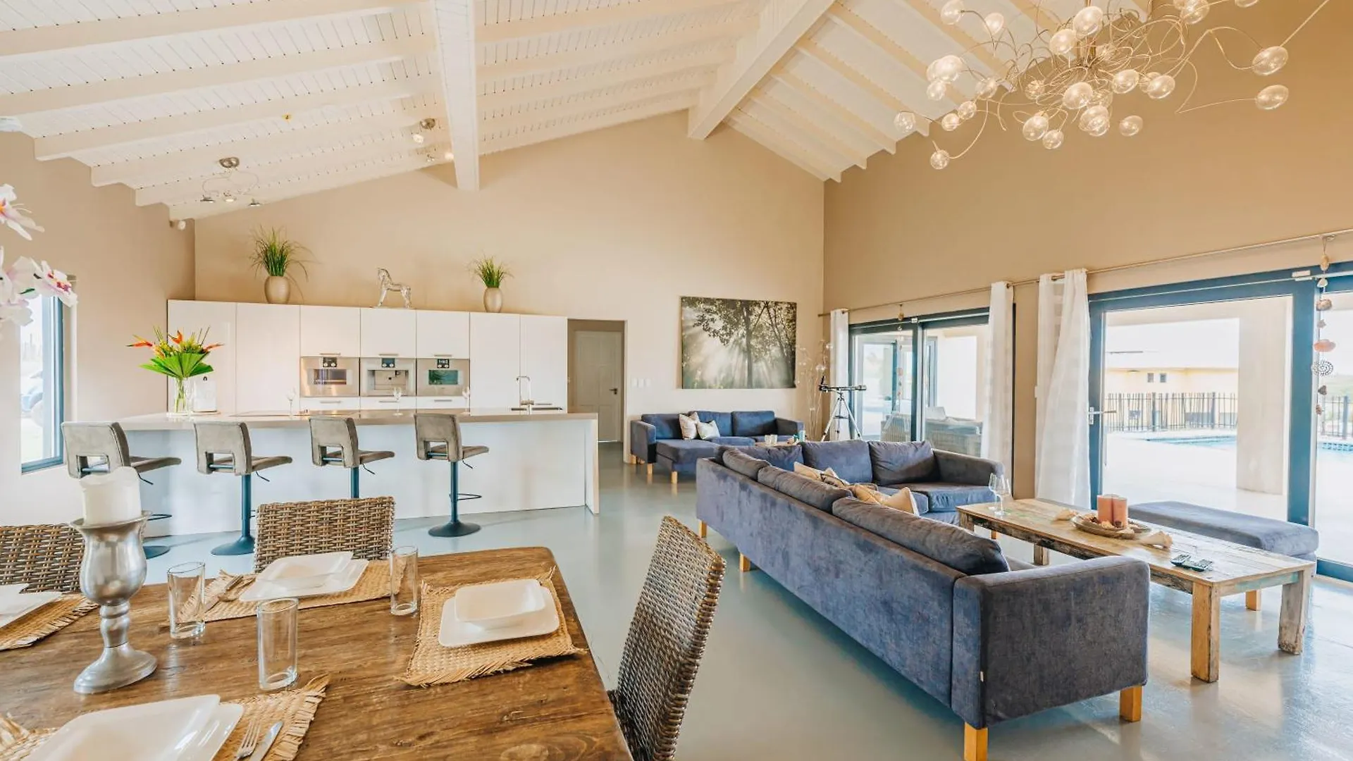 Sea Breeze Villa - Located Within Tierra Del Sol Palm Beach Aruba