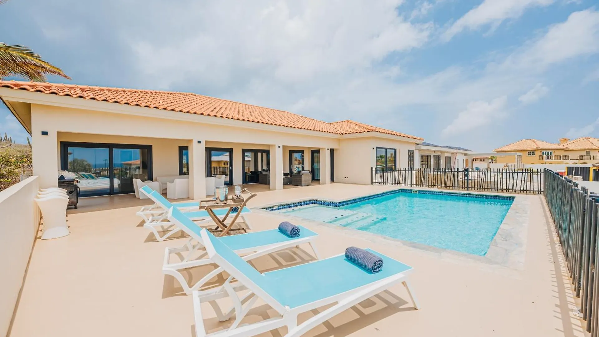 Sea Breeze Villa - Located Within Tierra Del Sol contacts